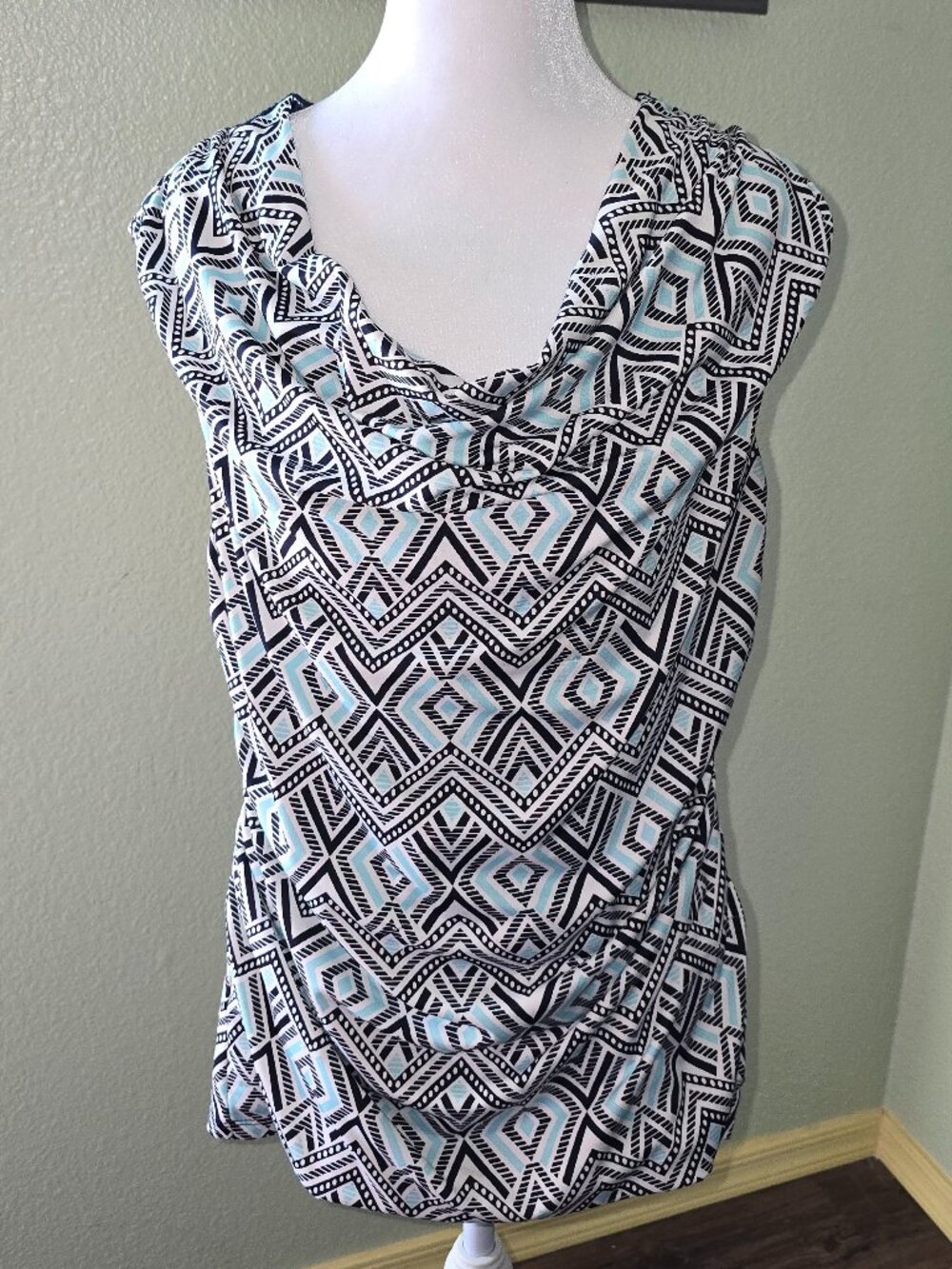Alyx Geometric Diamond Blouse